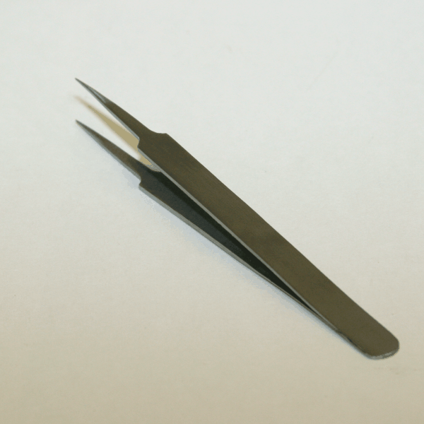 Straight Pointed Tweezers
